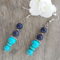 Titokzatos kincs – kék kvarc, rekonstruált türkiz ásvány fülbevaló