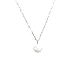 Howlit ásvány medálos nyaklánc